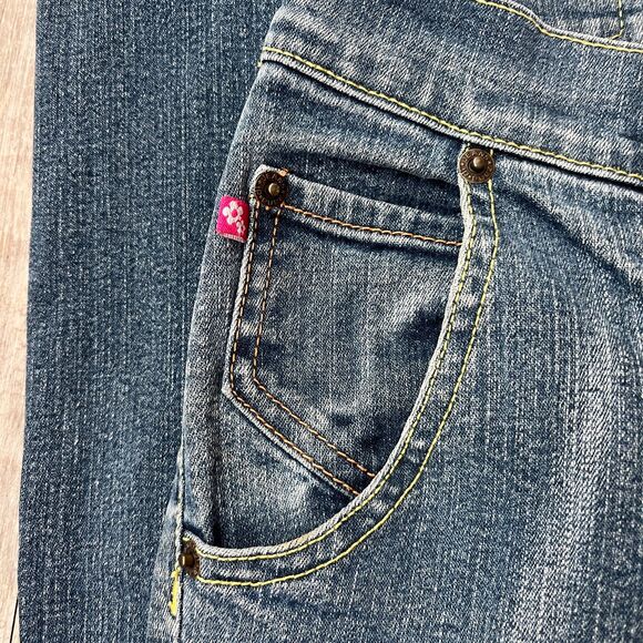 Y2K Flare Jeans Low Rise Dark Wash Yellow Stitch Hot Pink Blue Unique Grunge 29 - Picture 5 of 10